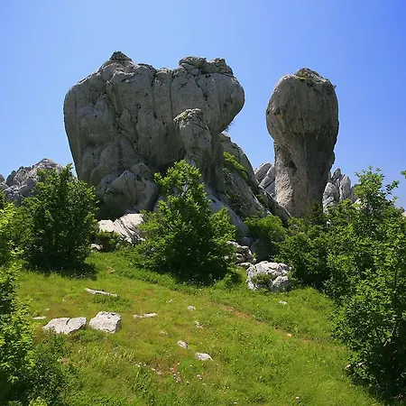 Gasthof And Degenija Starigrad Paklenica